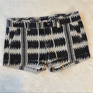 American Eagle Outfitters Black Cream Tribal Print Midi‎ Stretch Shorts Size 4